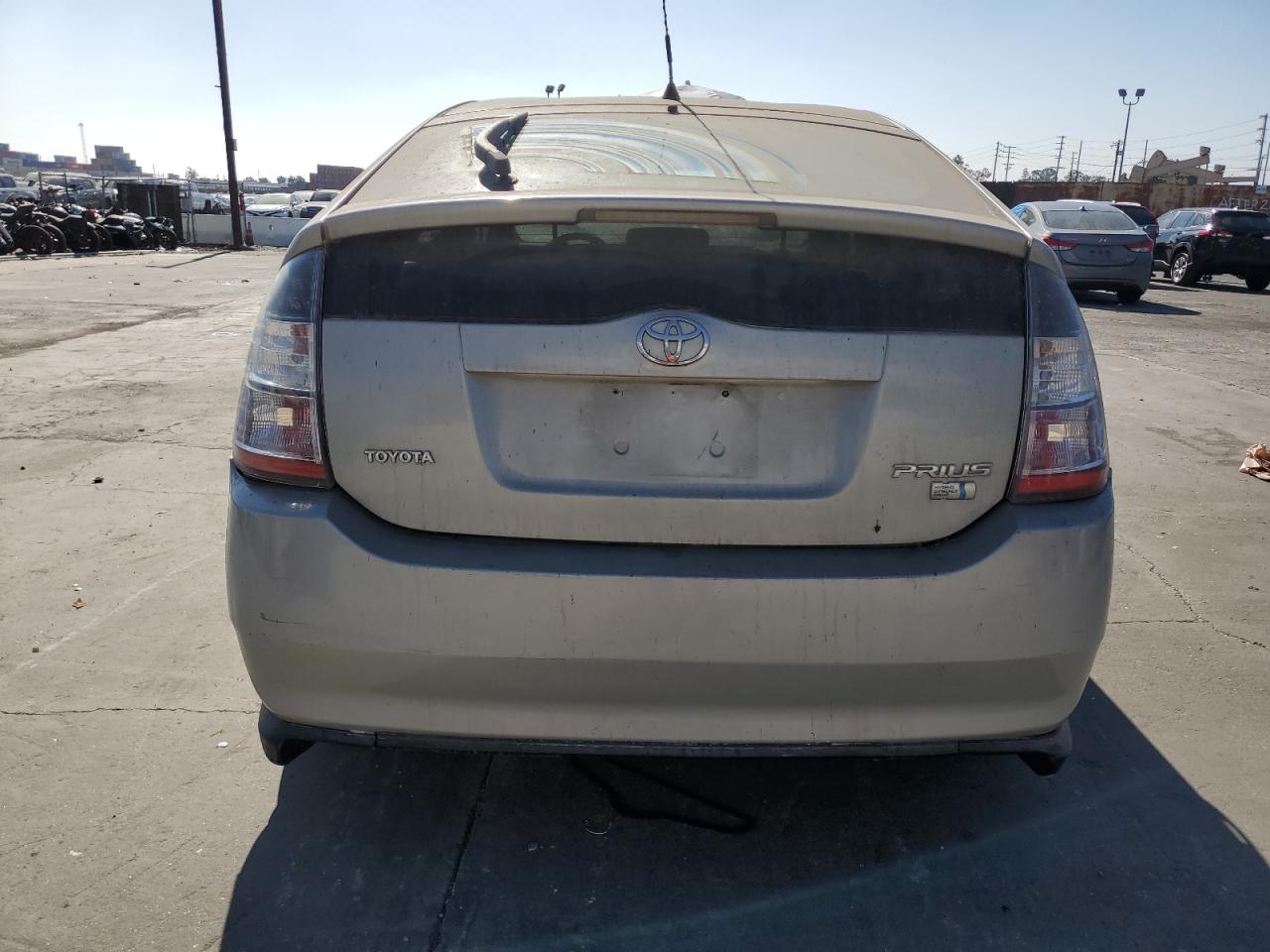 2005 Toyota Prius - Image 6