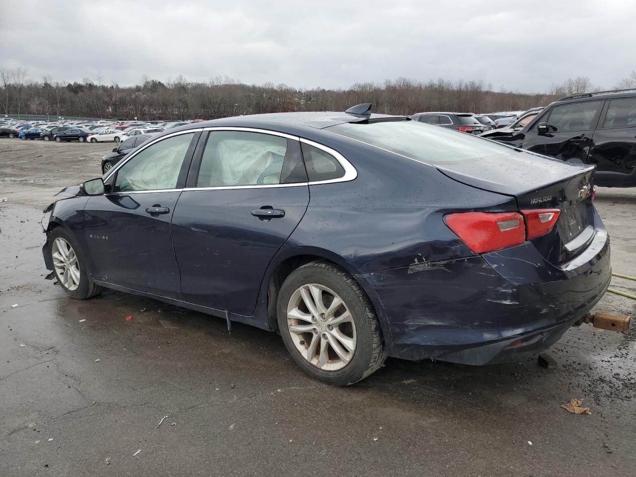 VIN 1G1ZJ5SU7GF310051 2016 CHEVROLET MALIBU no.2