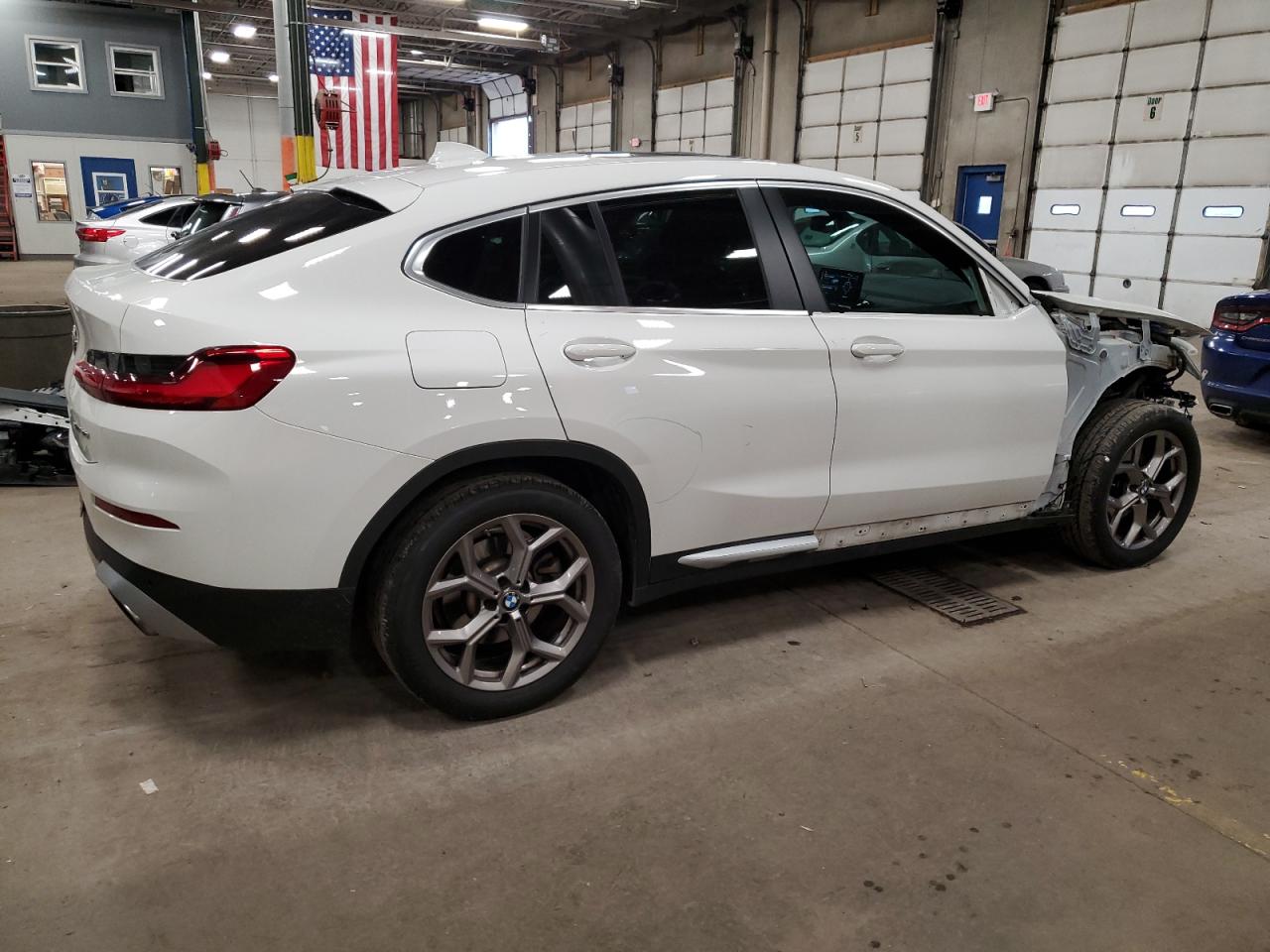 VIN 5UX33DT09N9L53393 2022 BMW X4 no.3