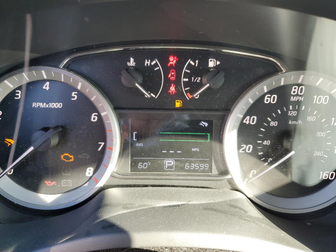 2014 Nissan Sentra - Image 9