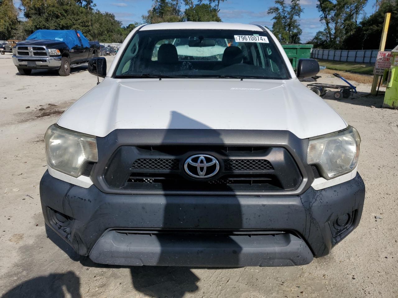 2015 Toyota Tacoma - Image 5