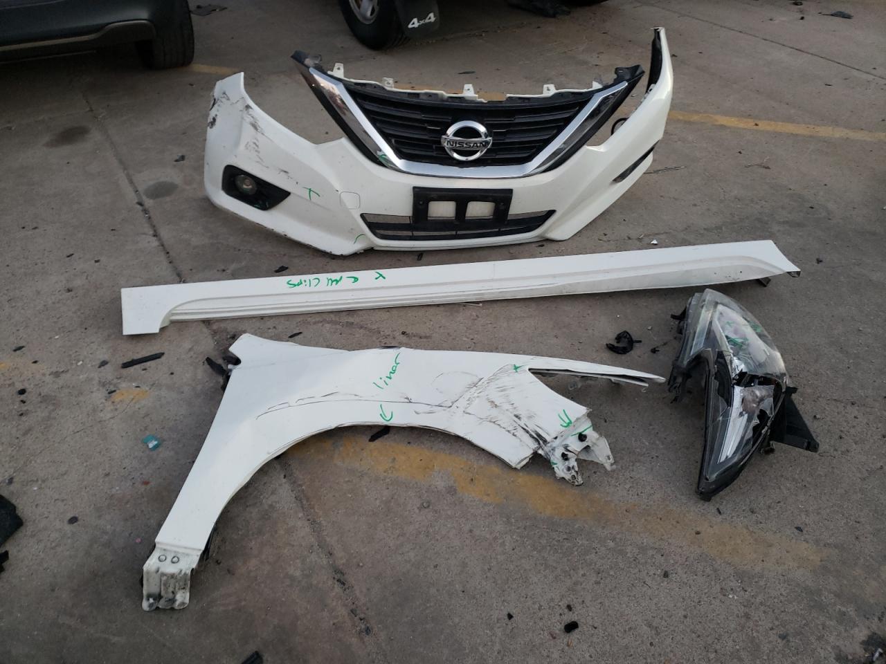 2018 Nissan Altima - Image 12