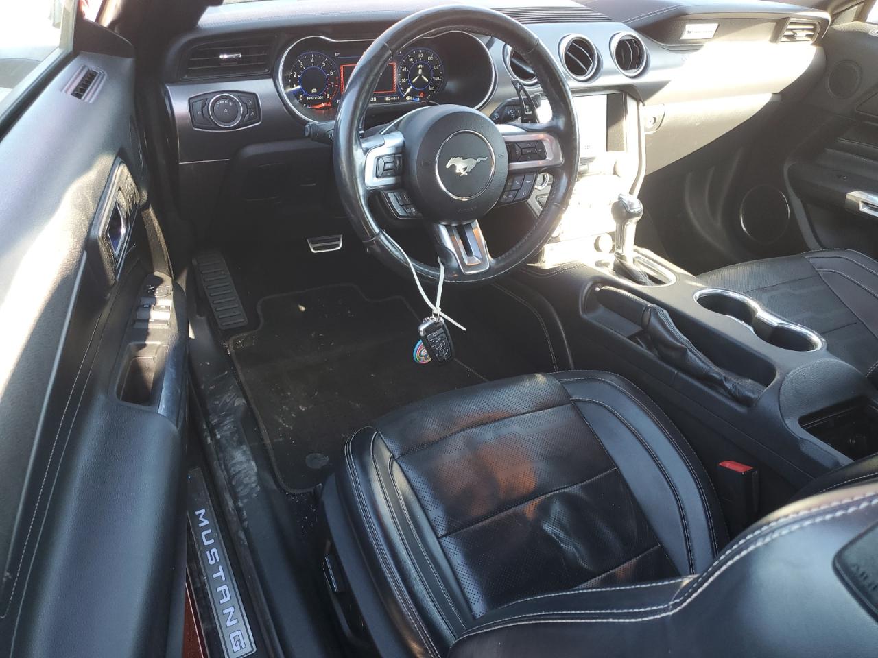 2019 Ford Mustang - Image 8