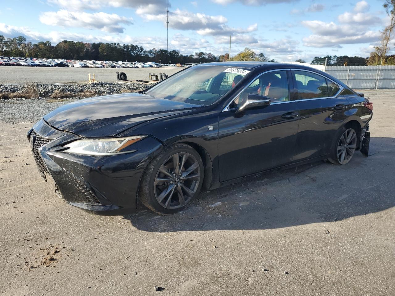 2019 Lexus ES - Image 1