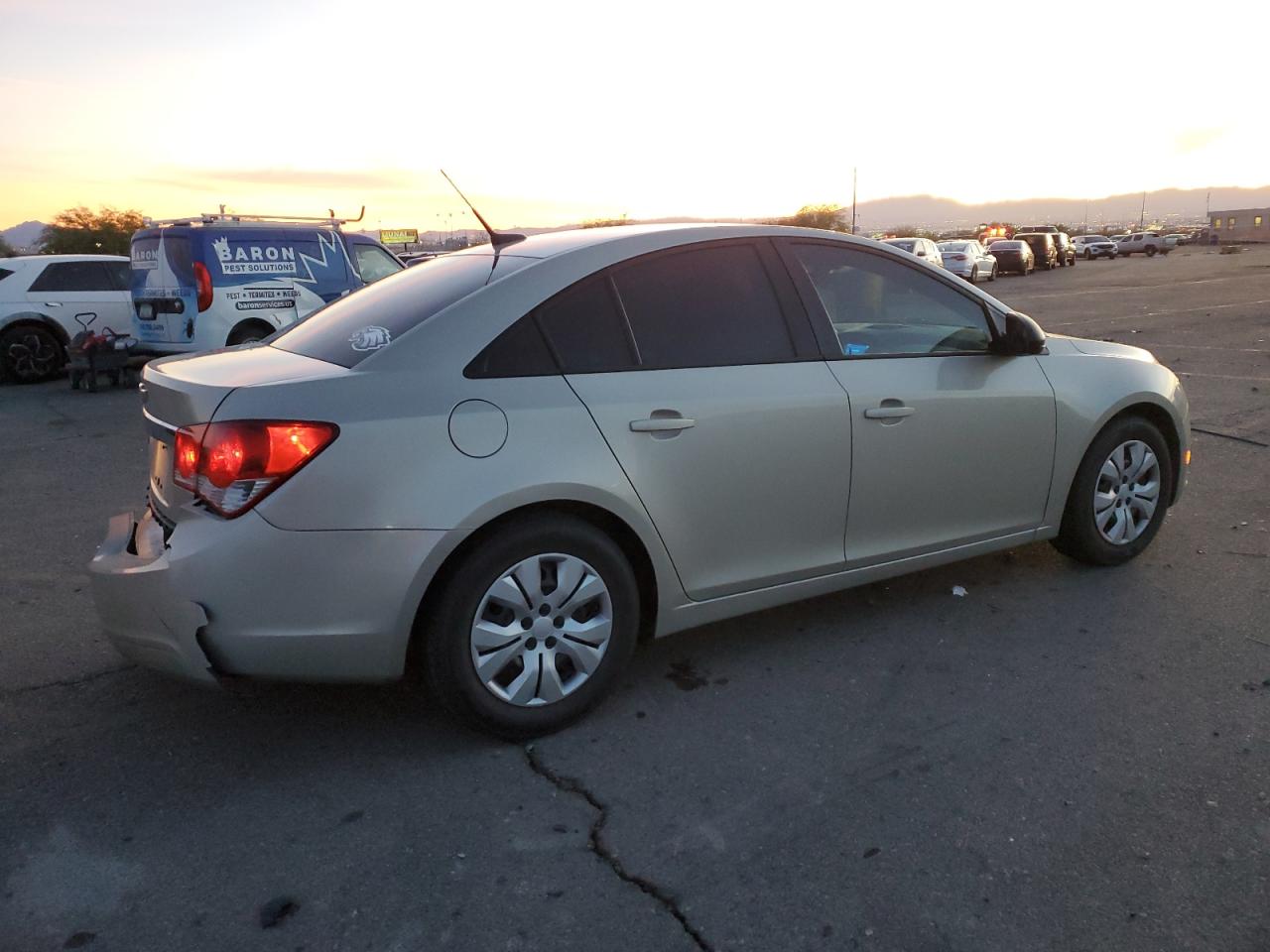 2013 Chevrolet Cruze - Image 3