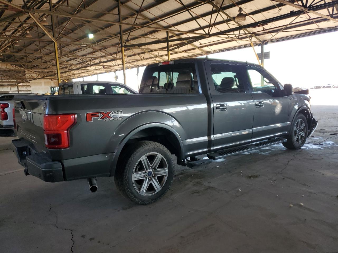 VIN 1FTFW1EG7JKC25204 2018 FORD F-150 no.3