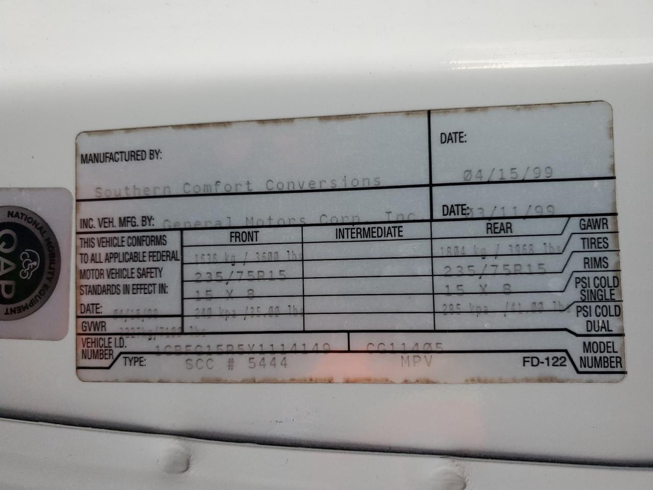 1999 Chevrolet Express - Image 13