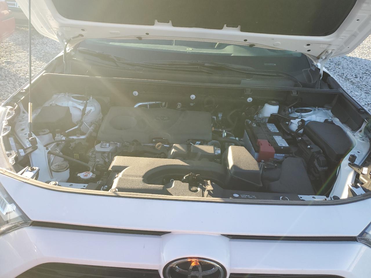 2024 Toyota RAV 4 - Image 12