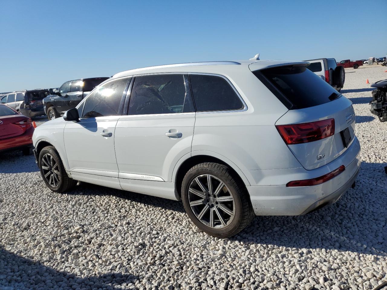 VIN WA1VAAF74HD038780 2017 AUDI Q7 no.2