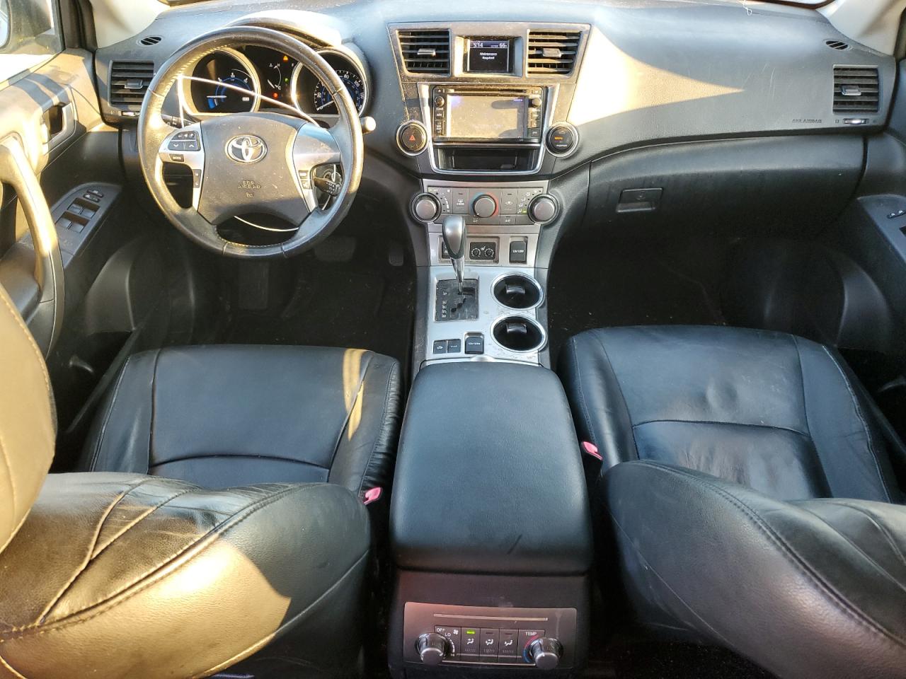 VIN JTEBC3EH8D2014377 2013 TOYOTA HIGHLANDER no.8