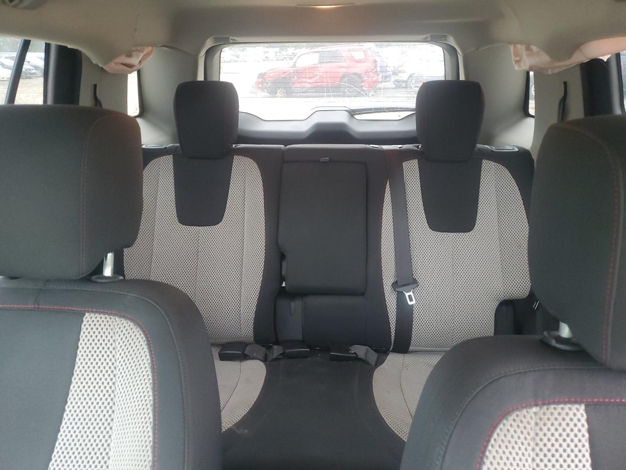2013 GMC Terrain - Image 10