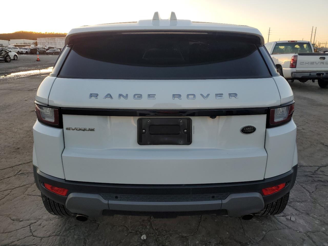 2017 Land Rover Range Rover Evoque Se VIN: SALVP2BG3HH241290 Lot: 80951734