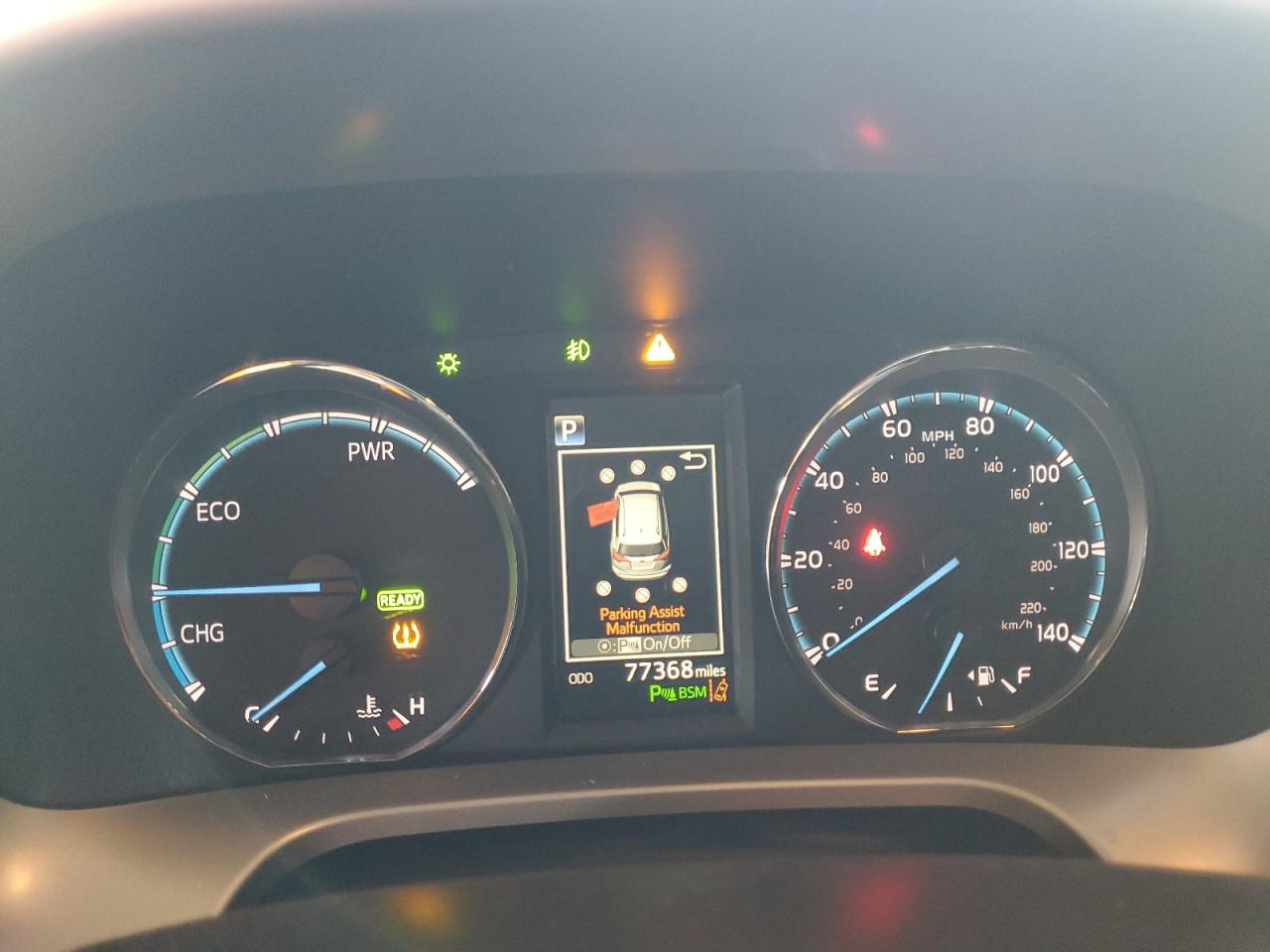 2018 Toyota RAV 4 - Image 9