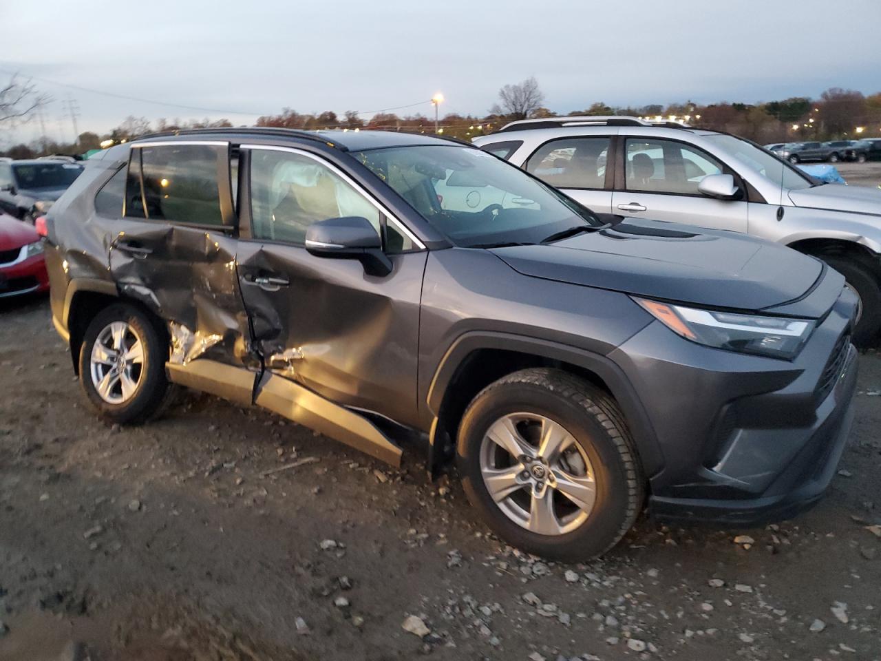 2022 Toyota RAV 4 - Image 4