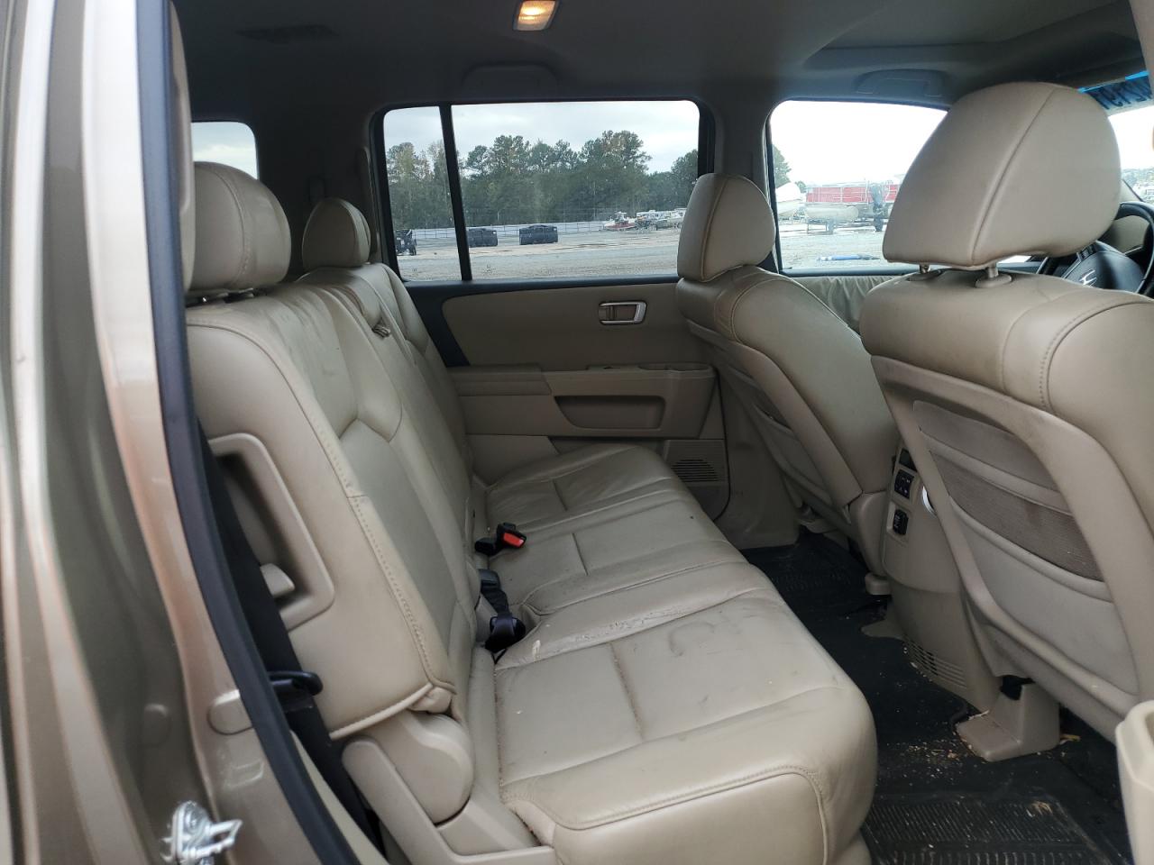 2011 Honda Pilot - Image 11