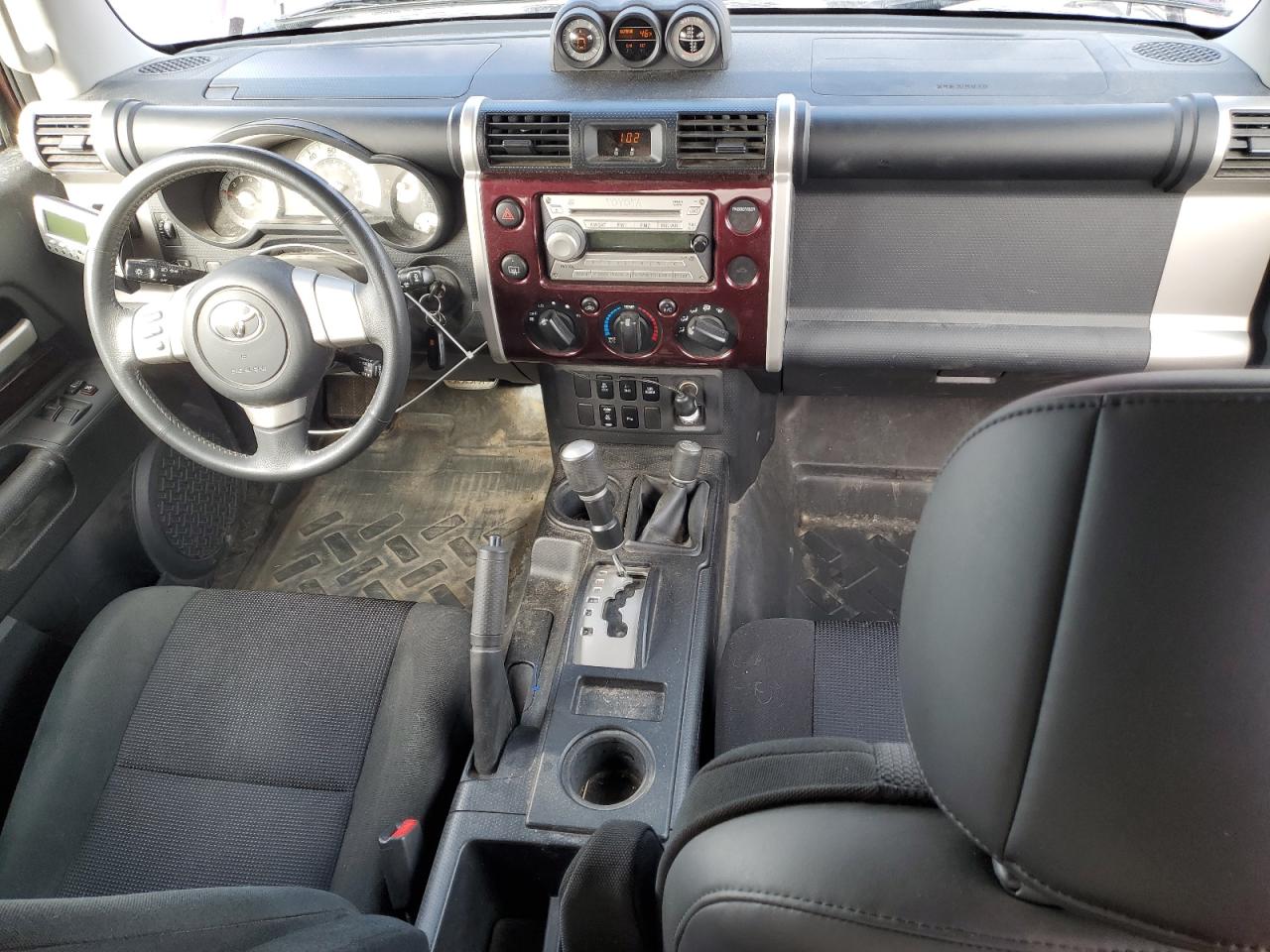 2007 Toyota FJ Cruiser - Image 8