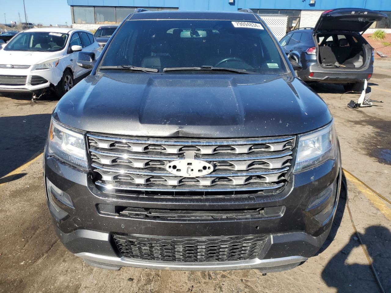 VIN 1FM5K8D81HGA85332 2017 FORD EXPLORER no.5