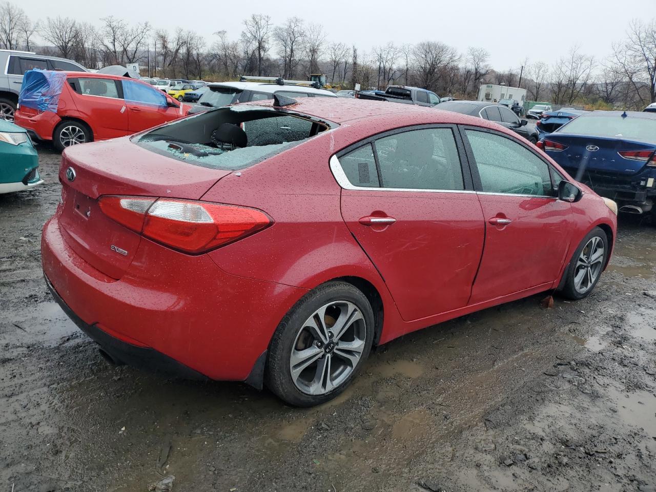 VIN KNAFX4A88G5553037 2016 KIA FORTE no.3