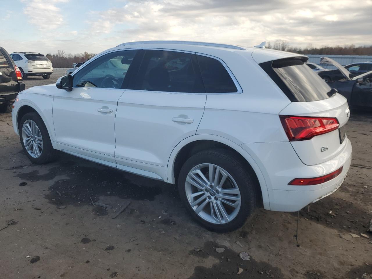 WA1BNAFY7L2061345 AUDI Q5 2020