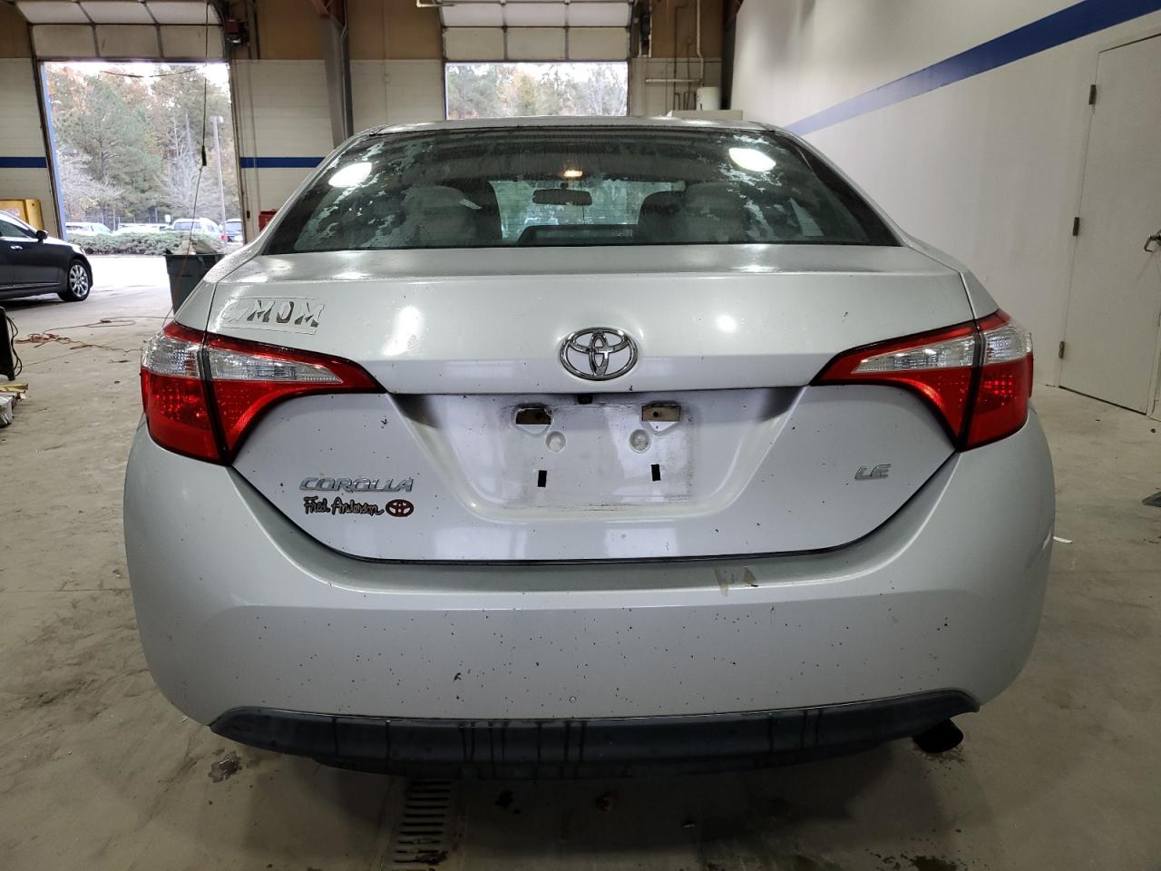 VIN 5YFBURHE9GP432233 2016 TOYOTA COROLLA no.6