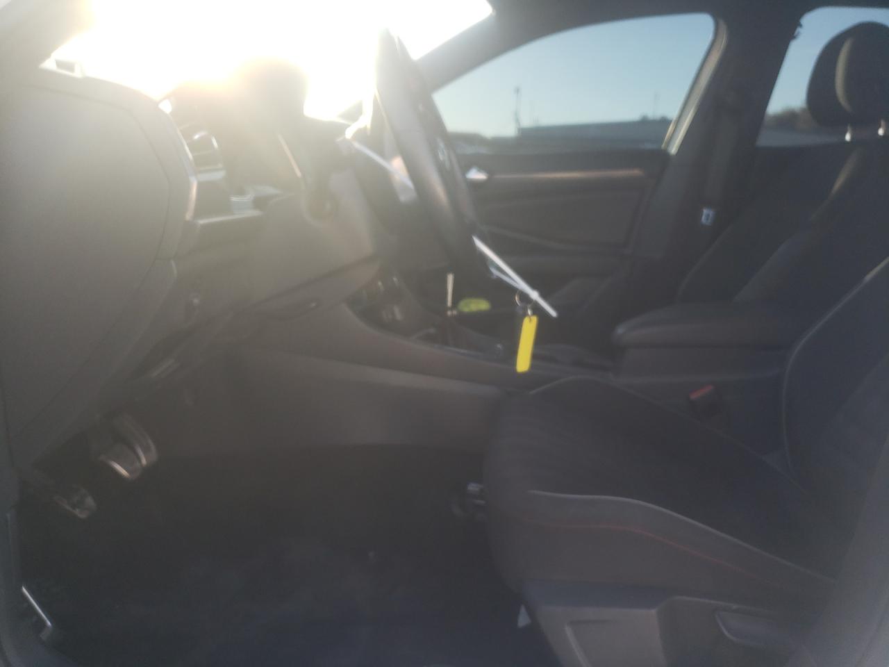 2019 Volkswagen Jetta - Image 7