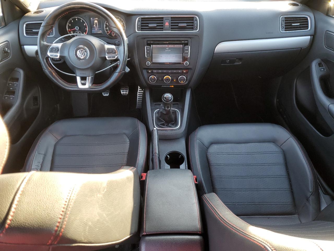 2014 Volkswagen Jetta - Image 8