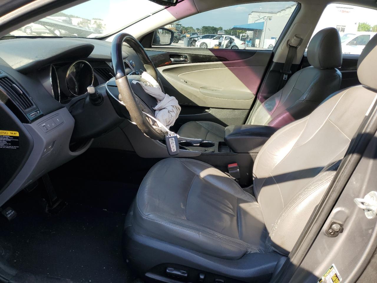 2013 Hyundai Sonata Se VIN: 5NPEC4AC4DH660175 Lot: 81955034