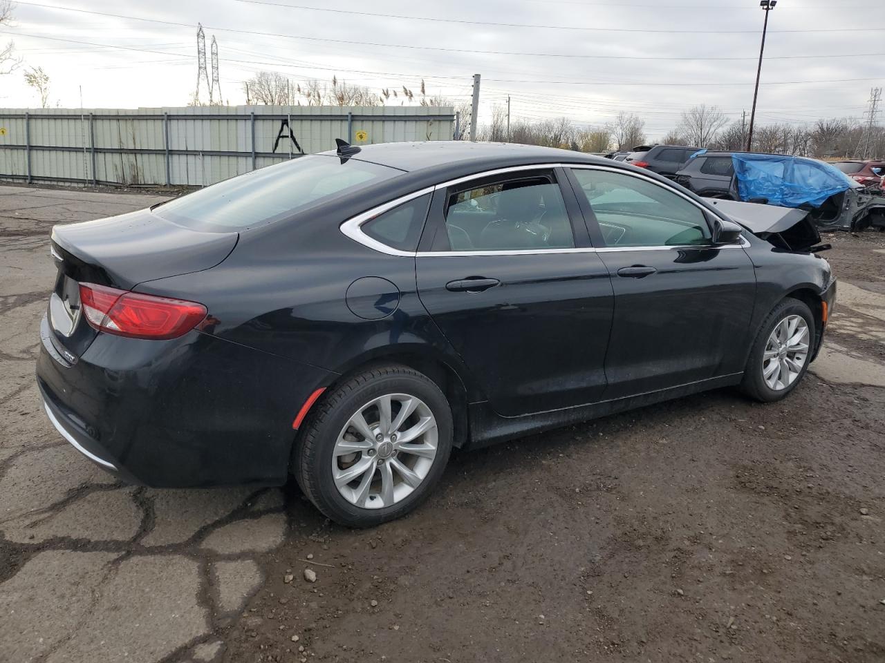 VIN 1C3CCCAB3GN175785 2016 CHRYSLER 200 no.3