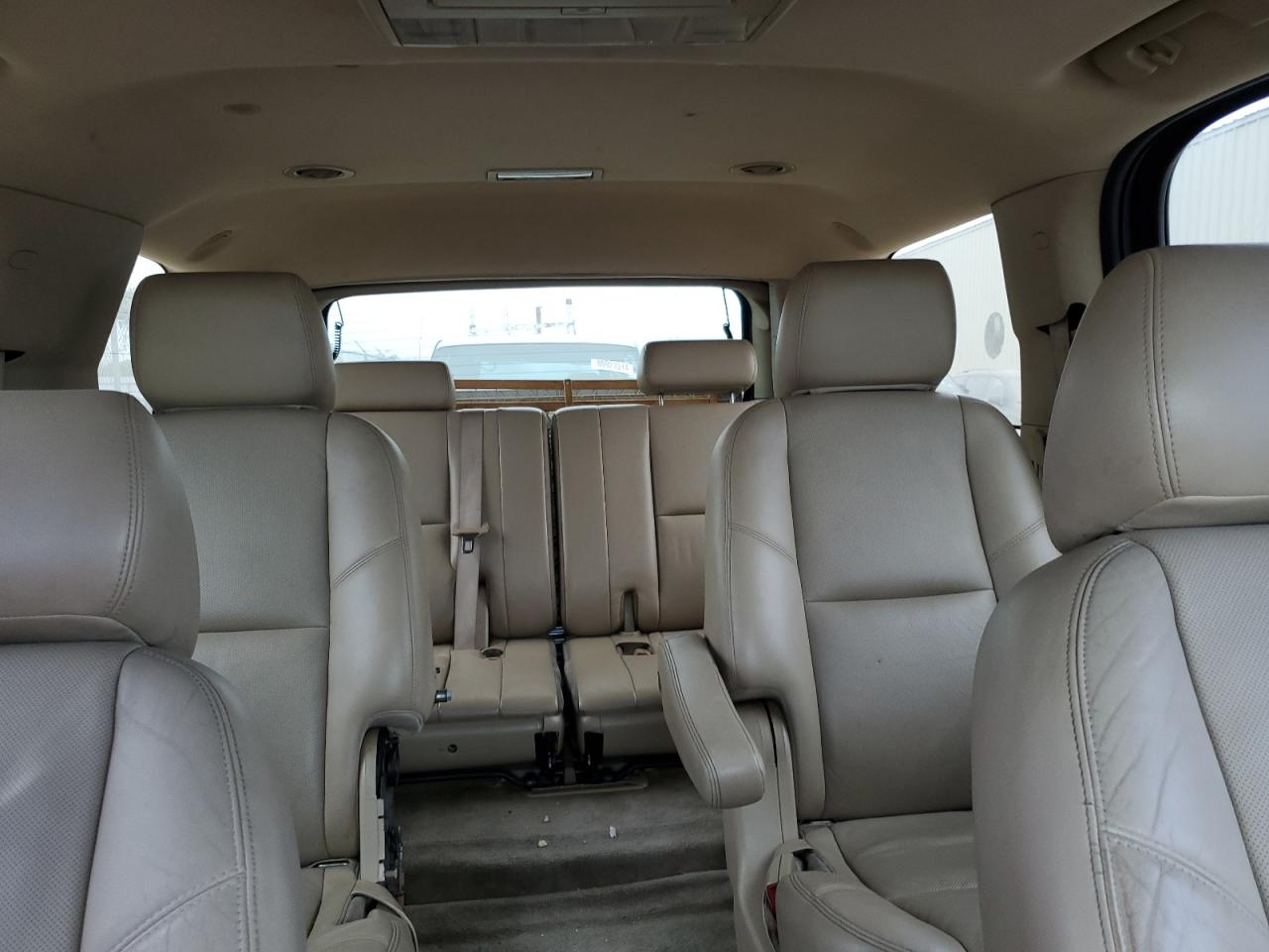 2012 GMC Yukon - Image 10
