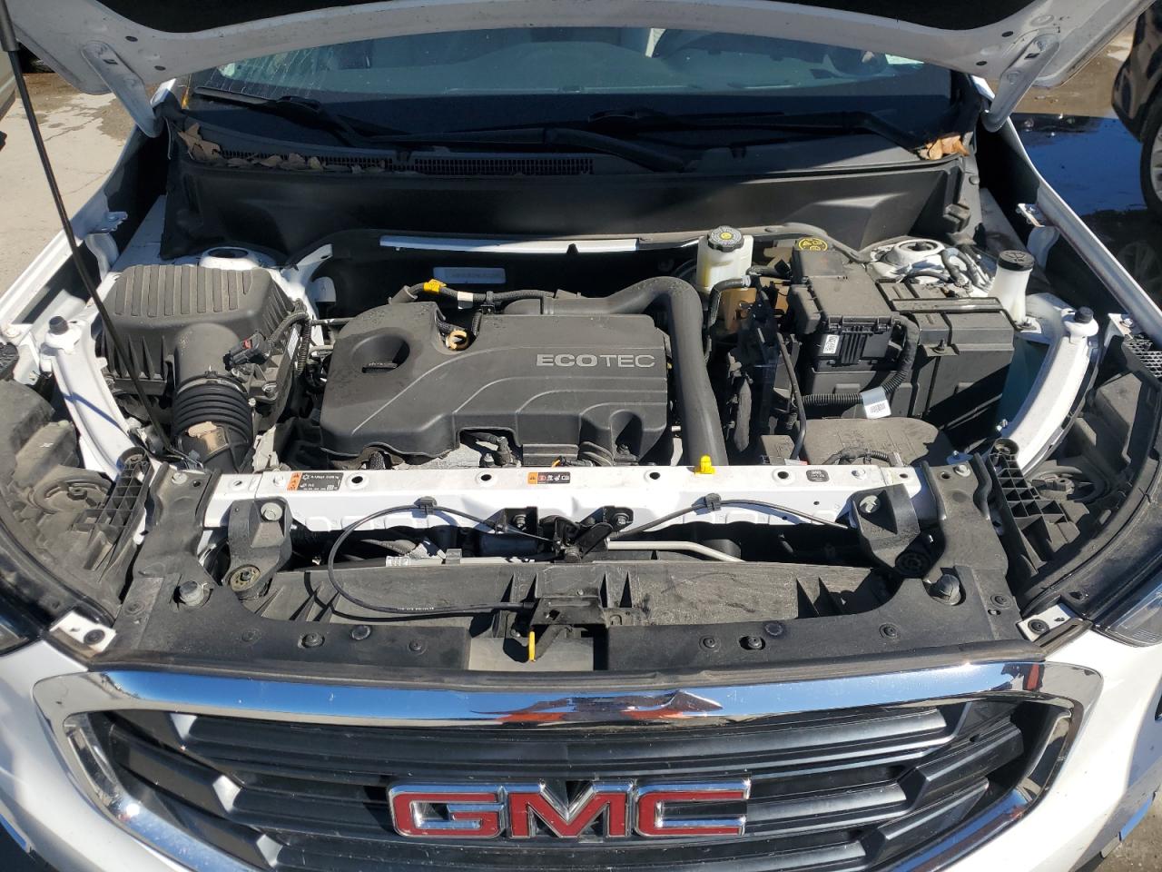 2021 GMC Terrain - Image 12
