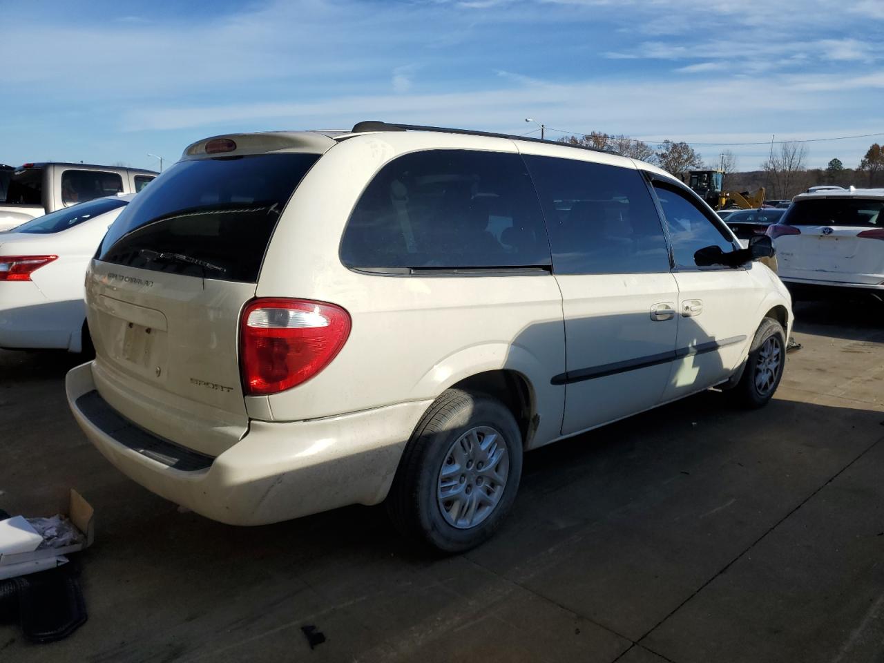2002 Dodge Caravan - Image 3