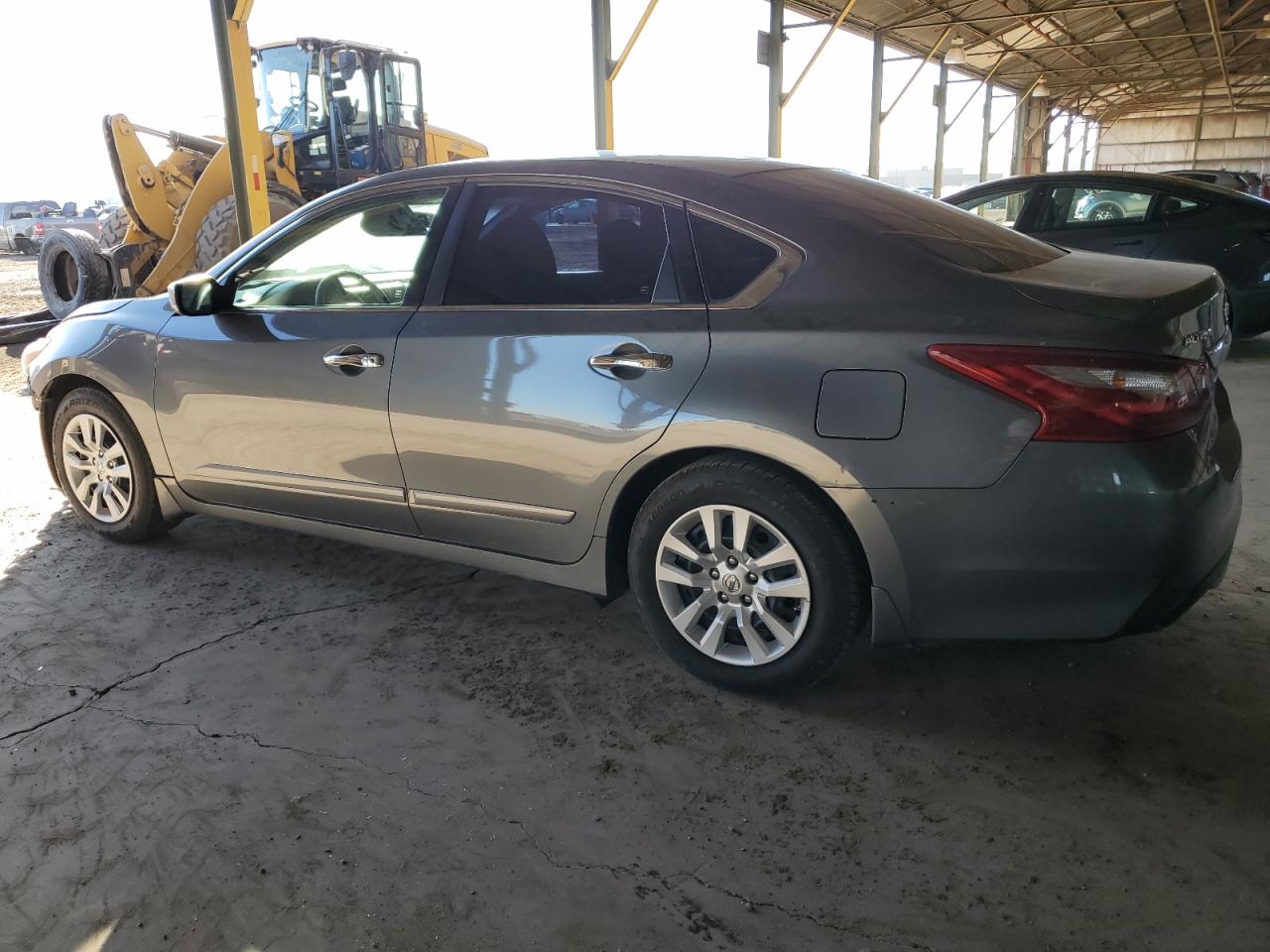 2018 Nissan Altima - Image 2
