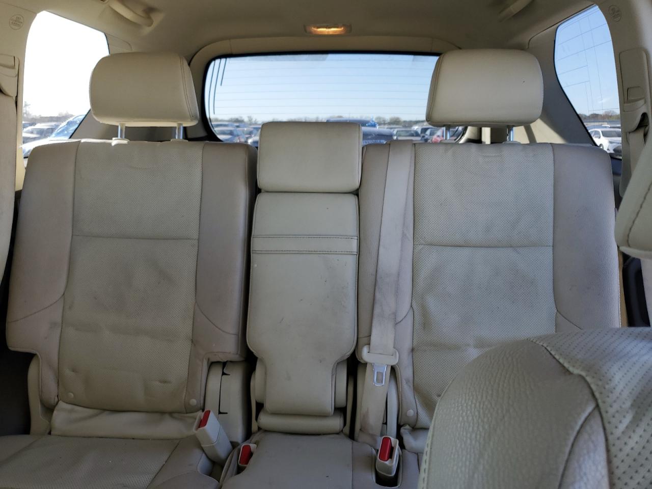 2015 Lexus GX - Image 10