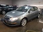 2006 Volkswagen Passat 2.0T Luxury продається в Elgin, IL - Front End