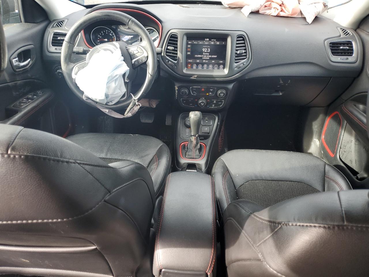 2021 Jeep Compass - Image 8