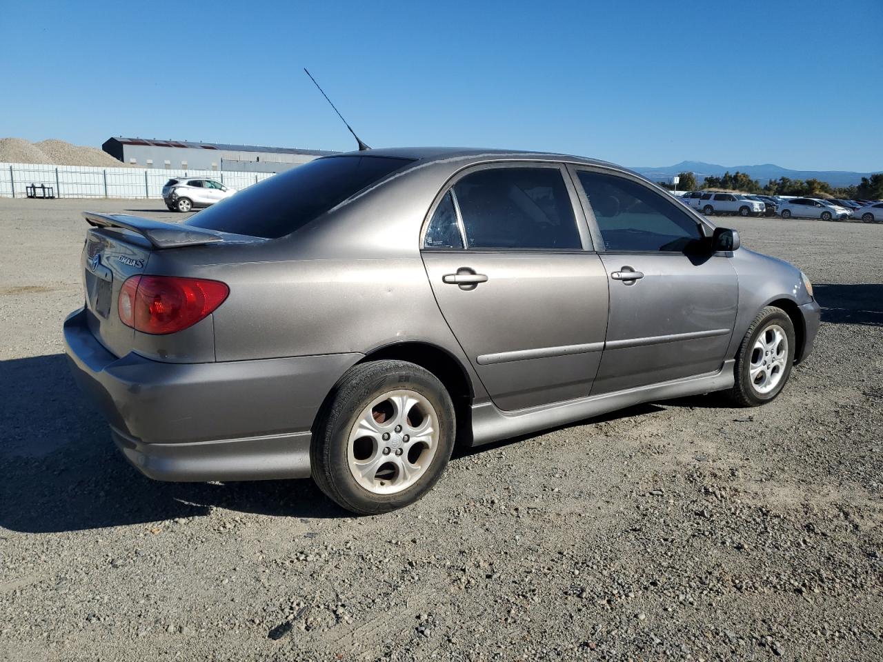 2003 Toyota Corolla - Image 3