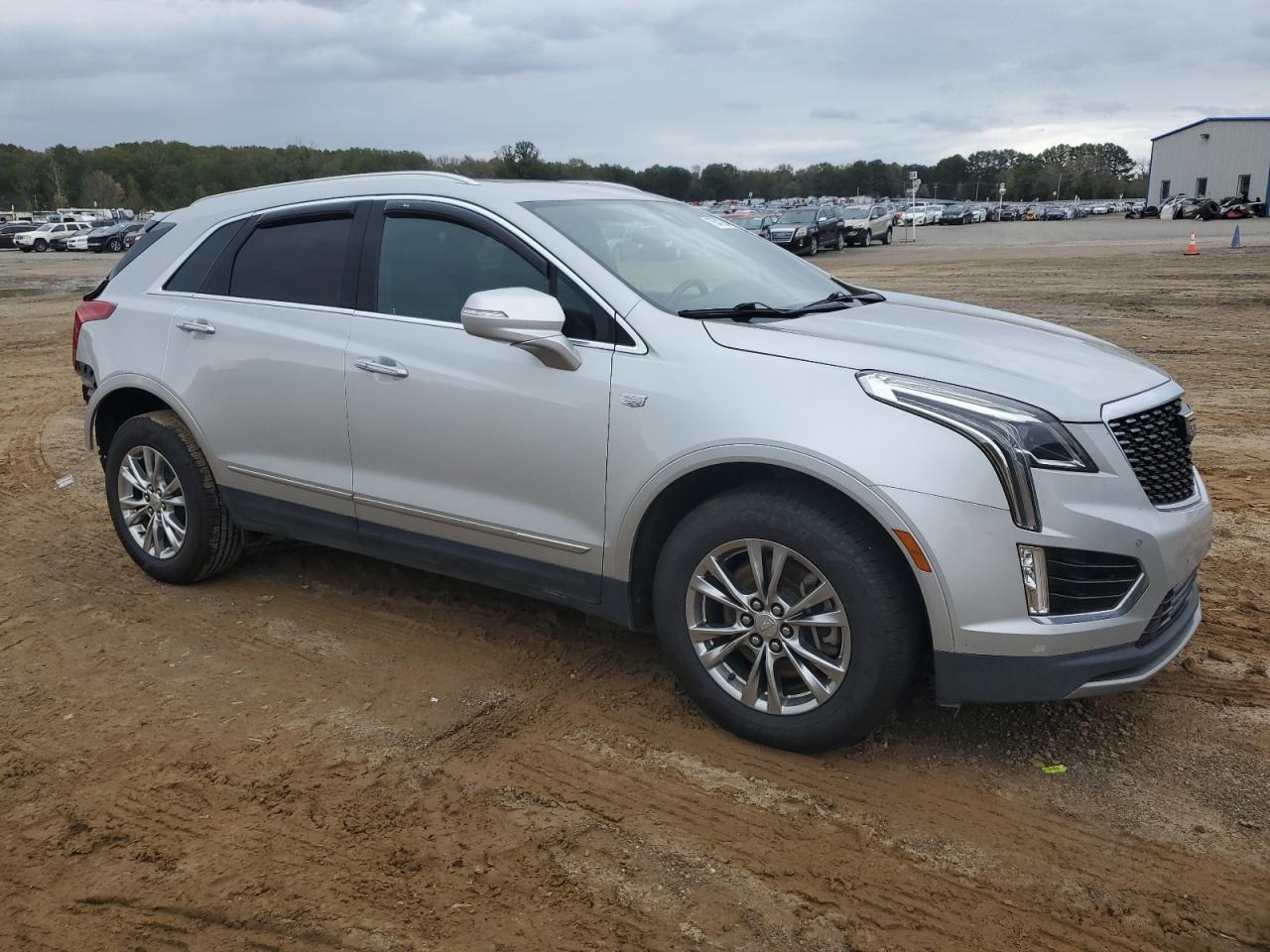 2020 Cadillac XT5 - Image 4