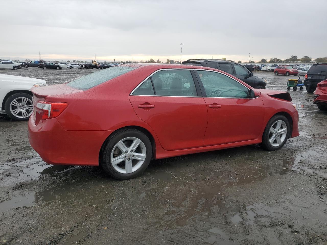 VIN 4T1BF1FK7DU709055 2013 TOYOTA CAMRY no.3