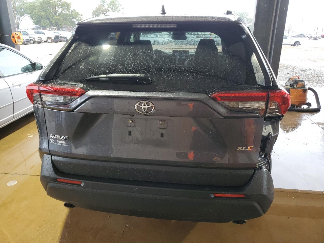 2019 Toyota Rav4 Xle VIN: JTMW1RFV6KD012051 Lot: 77561784