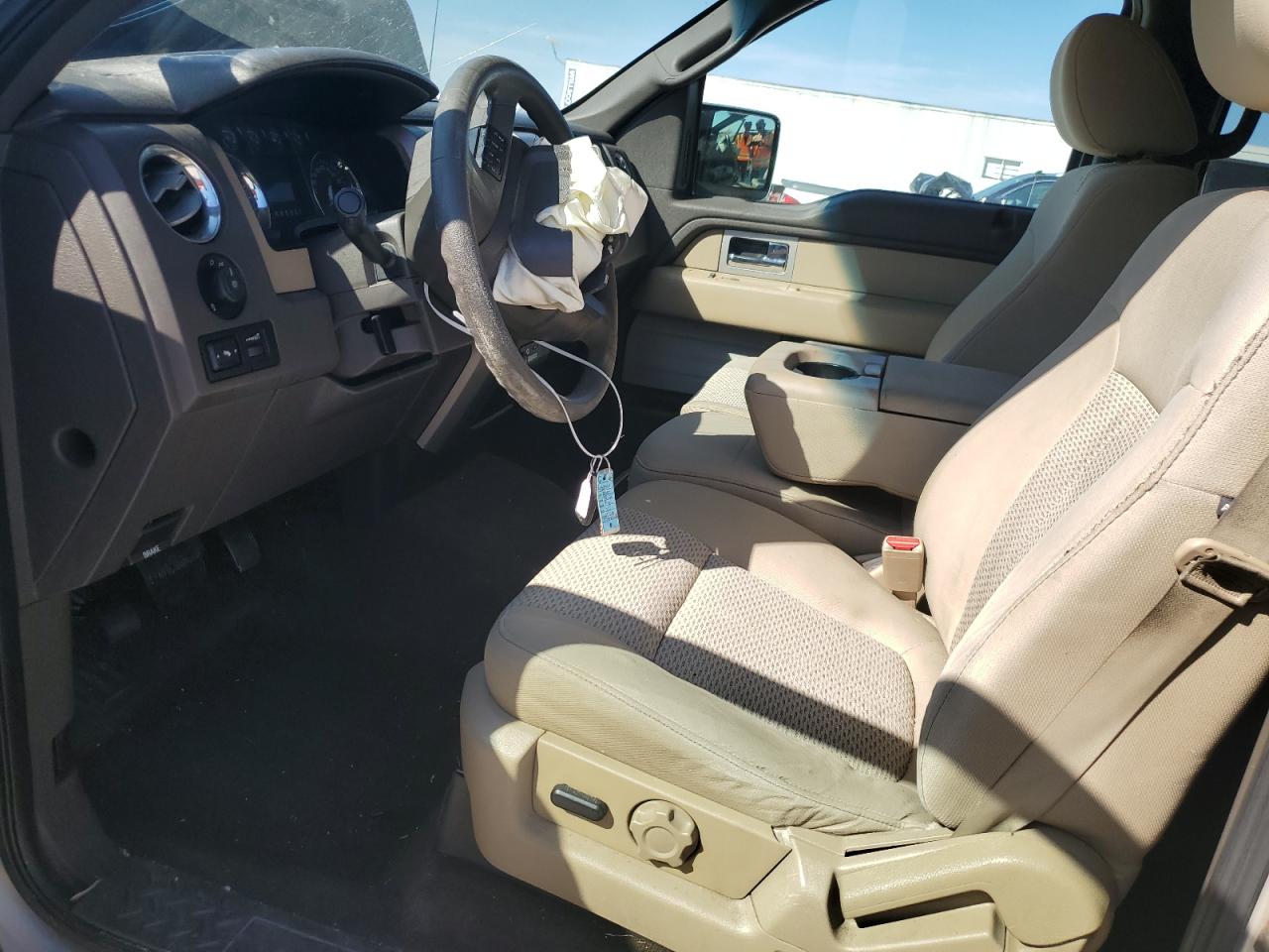 2010 Ford F-150 - Image 7