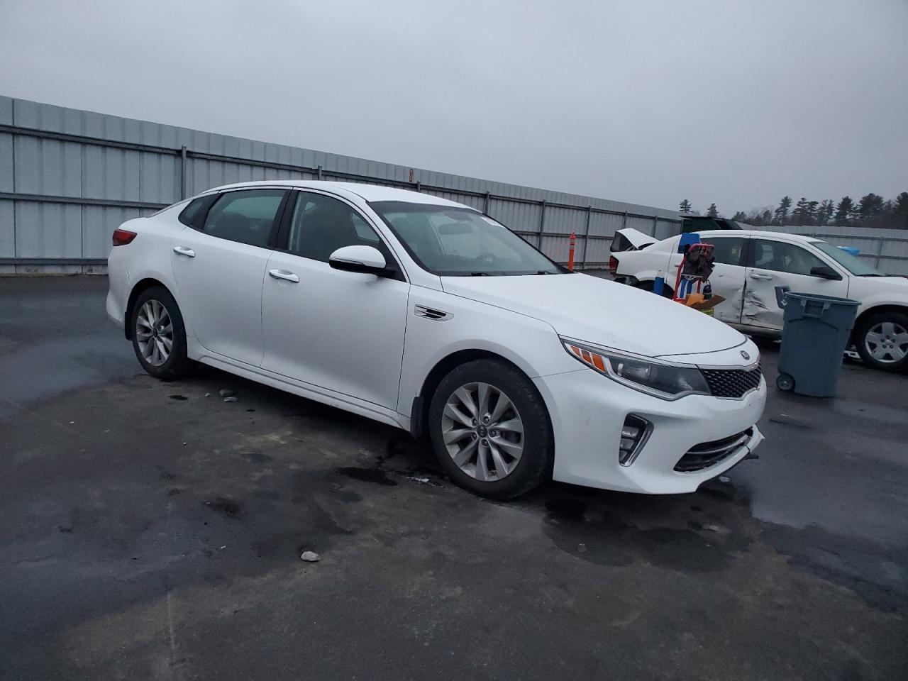 2018 Kia Optima - Image 4