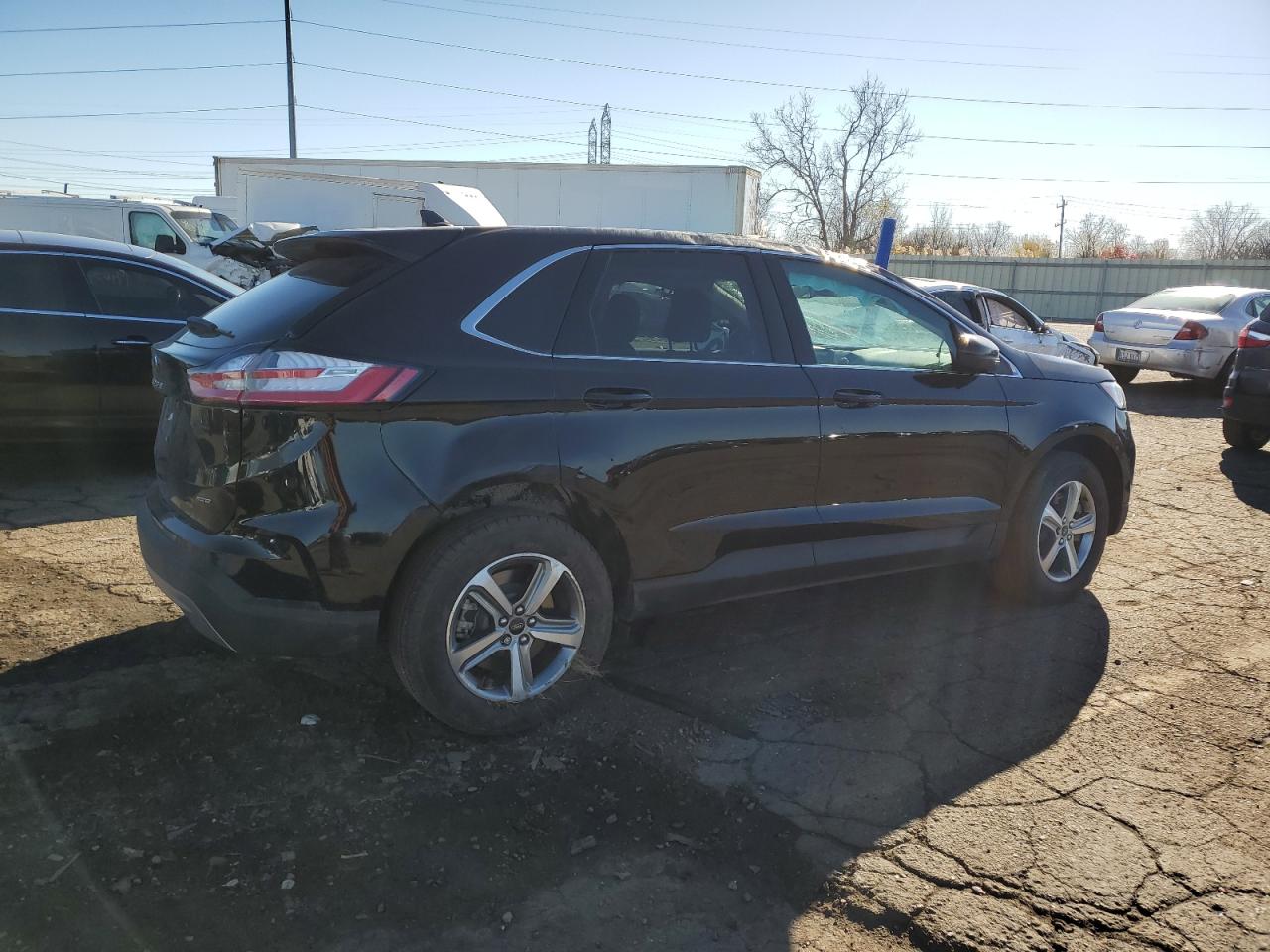 VIN 2FMPK4J95RBB03158 2024 FORD EDGE no.3