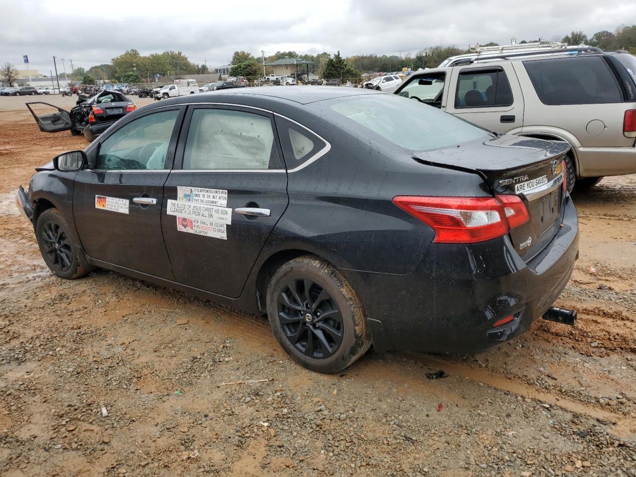 2018 Nissan Sentra - Image 2