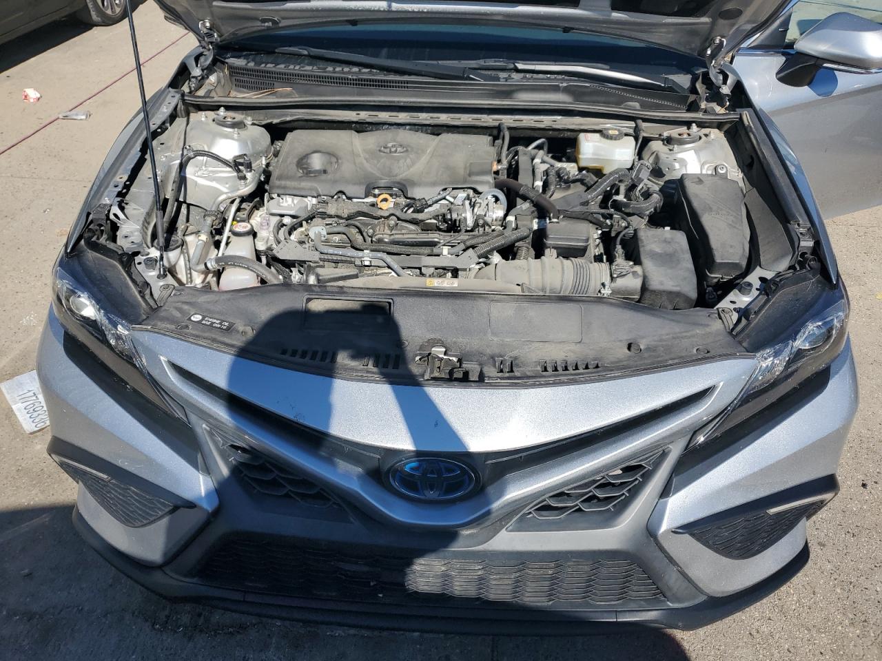 2022 Toyota Camry - Image 11