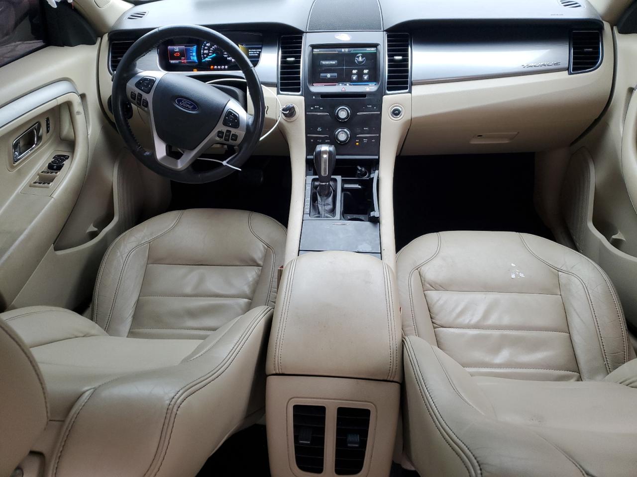 2014 Ford Taurus - Image 8