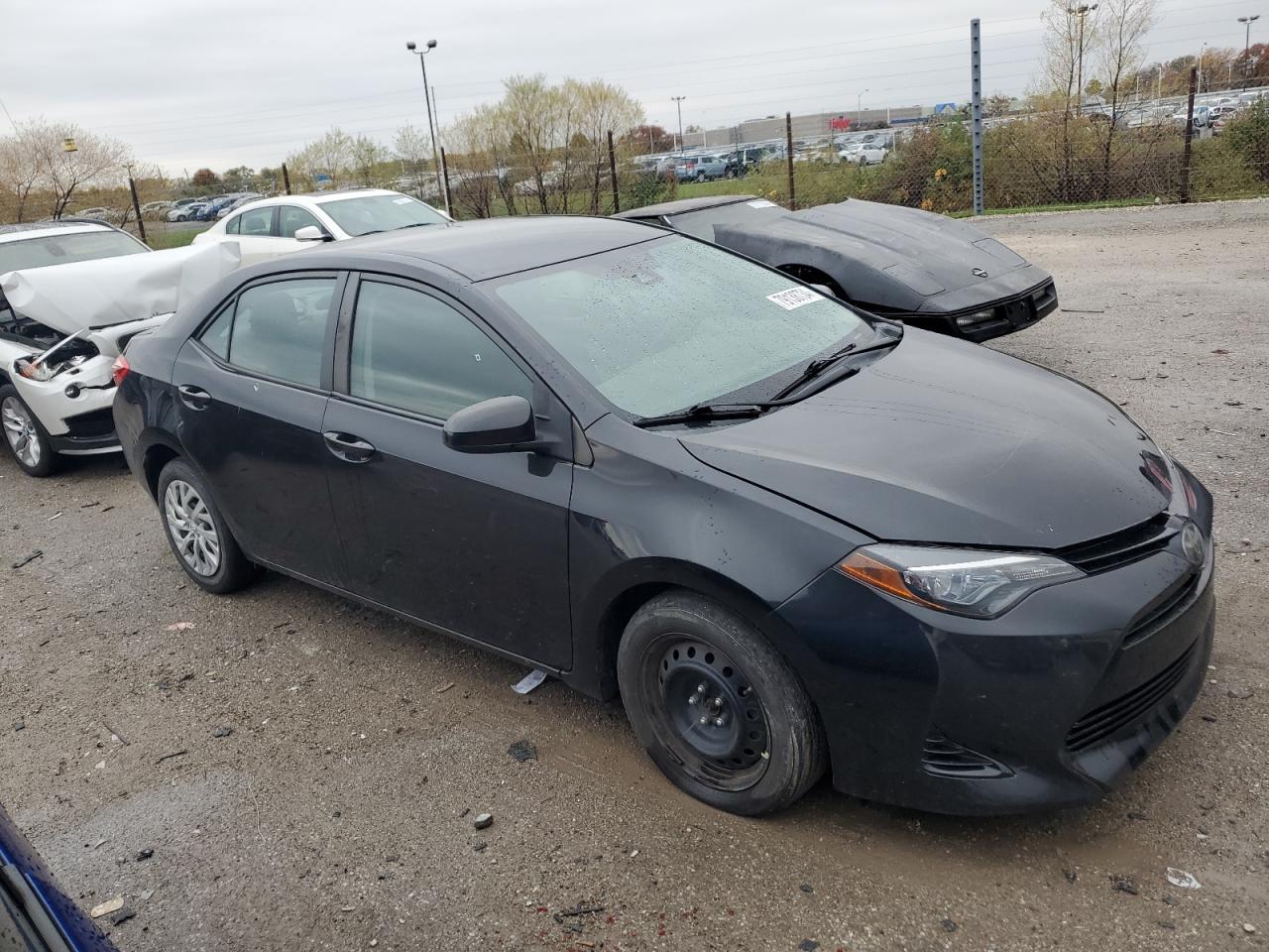 VIN 2T1BURHEXJC024315 2018 TOYOTA COROLLA no.4