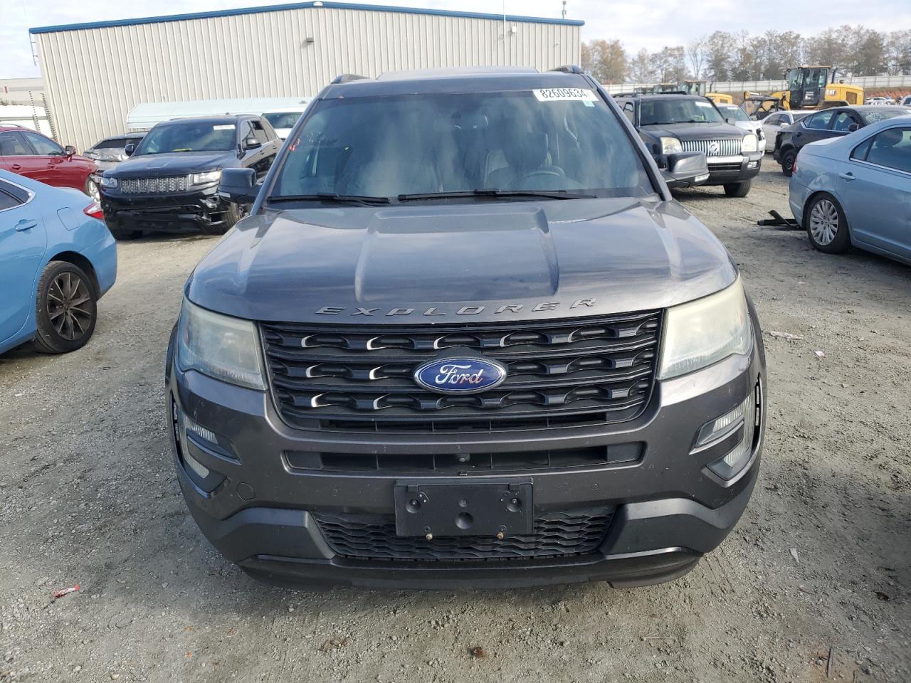 2016 Ford Explorer - Image 5