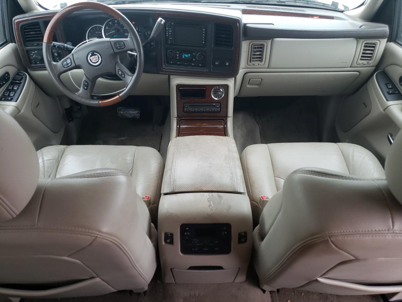 2004 Cadillac Escalade Luxury VIN: 1GYEC63T44R107005 Lot: 79849744