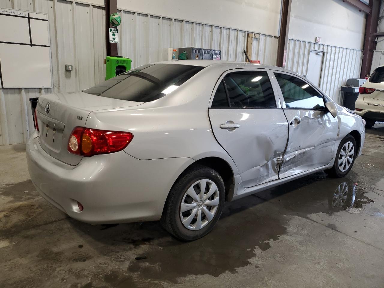 2010 Toyota Corolla - Image 3