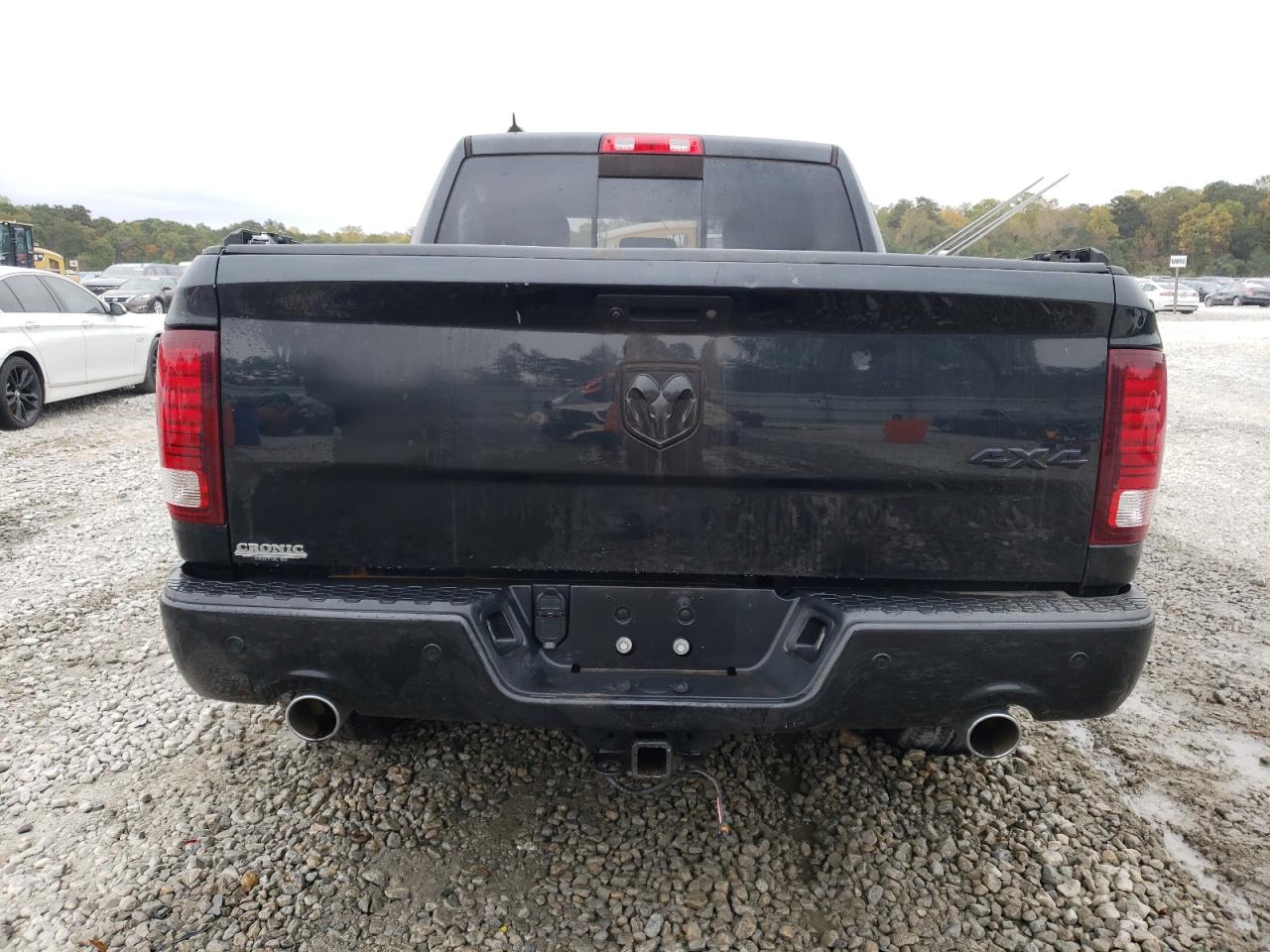 2017 RAM 1500 - Image 6